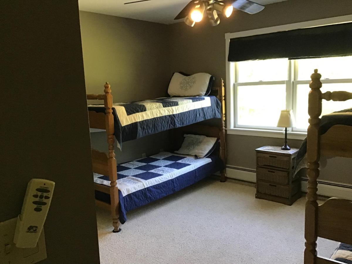 Villa Mount Snow, Snowmobilers N Trailers Plenty Of Parking Wilmington Exterior foto